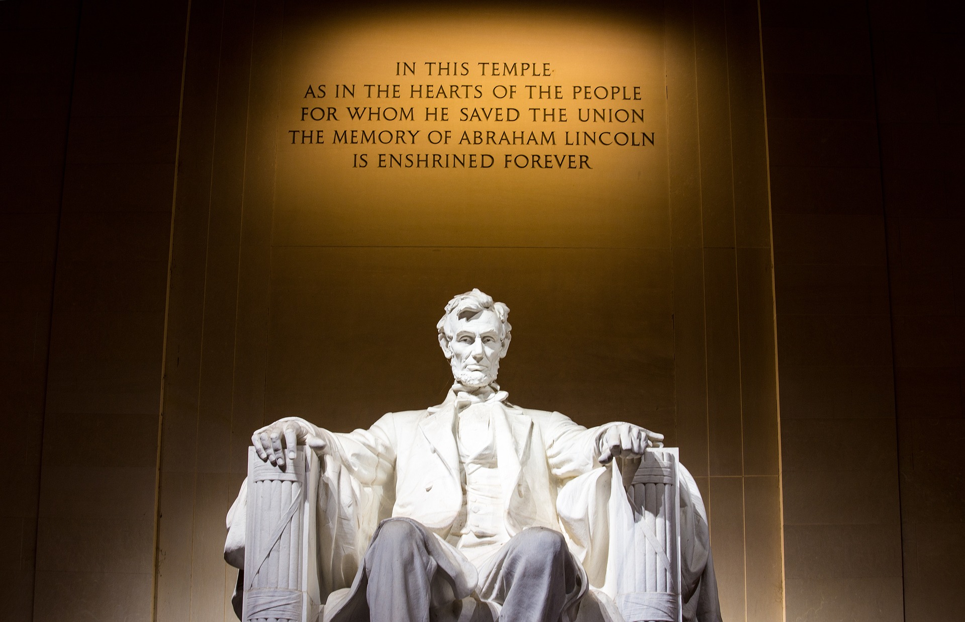 lincoln-memorial-gdb9460532_1920