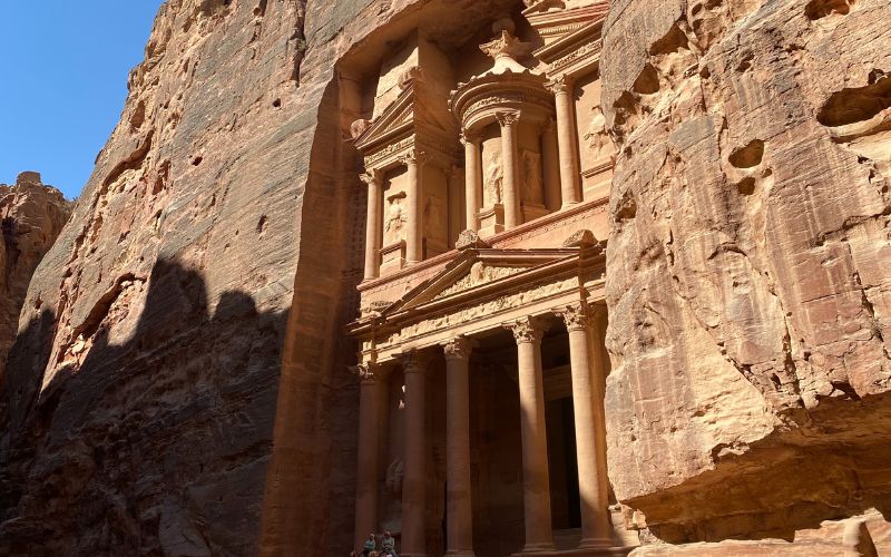 viaggio-giordania-petra-visita-nabatei-tesoro-prezzo-guida