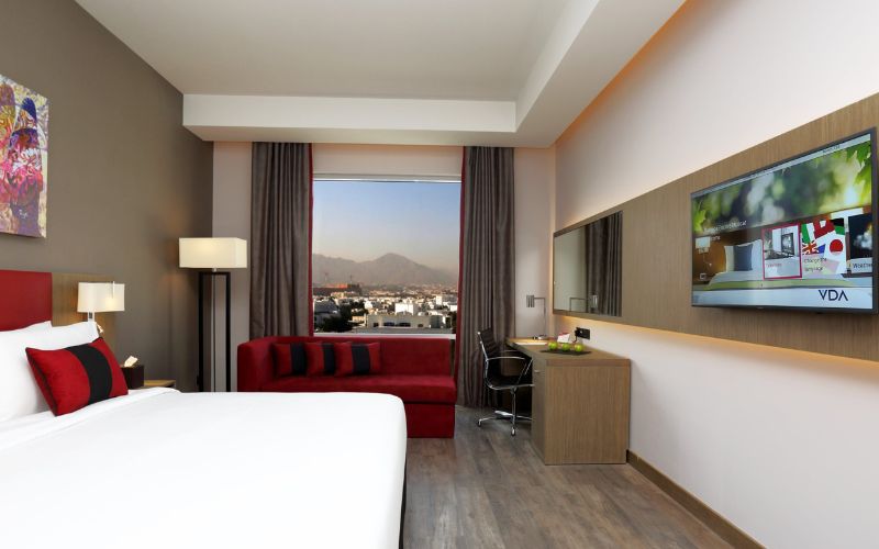 viaggio-oman-ramada-encore-hotel-muscat