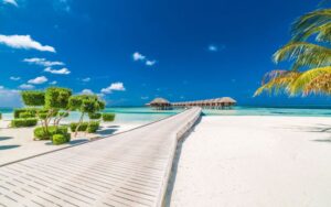 Viaggio-Maldive-LUX-South-Ari-Atoll-spiaggia-overwater-agenzia-prezzo