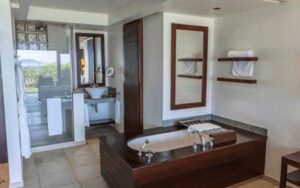 viaggio-seychelles-fisherman's-cove-resort-bagno-prezzo