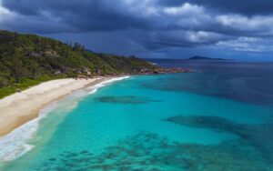 viaggio-seychelles-fisherman's-cove-resort-spiaggia-generica-prezz