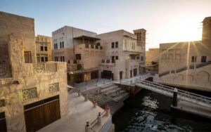 Al Seef Hilton Dubai turismo ecosostenibile agenzia viaggi