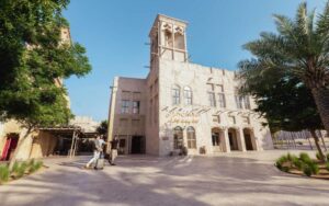 Al Seef Hilton Dubai turismo ecosostenibile agenzia viaggi