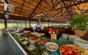 The Barefoot eco hotel Maldive agenzia viaggi ristorante